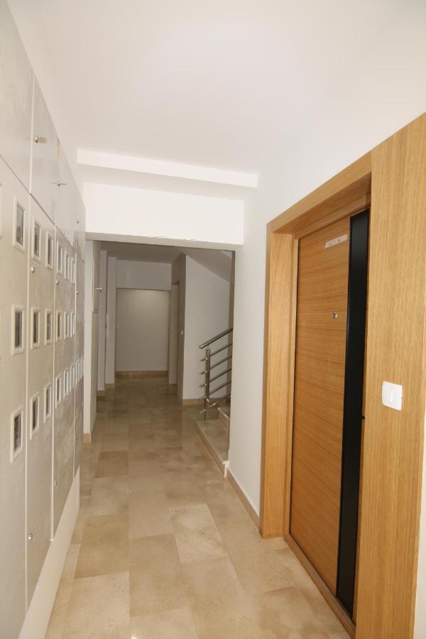 Apartments Lora Zmajeva, 7 Budva Exterior photo