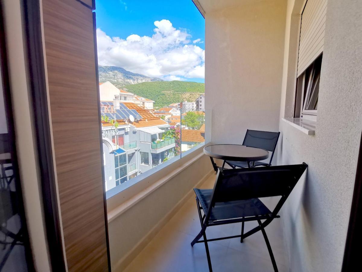 Apartments Lora Zmajeva, 7 Budva Exterior photo