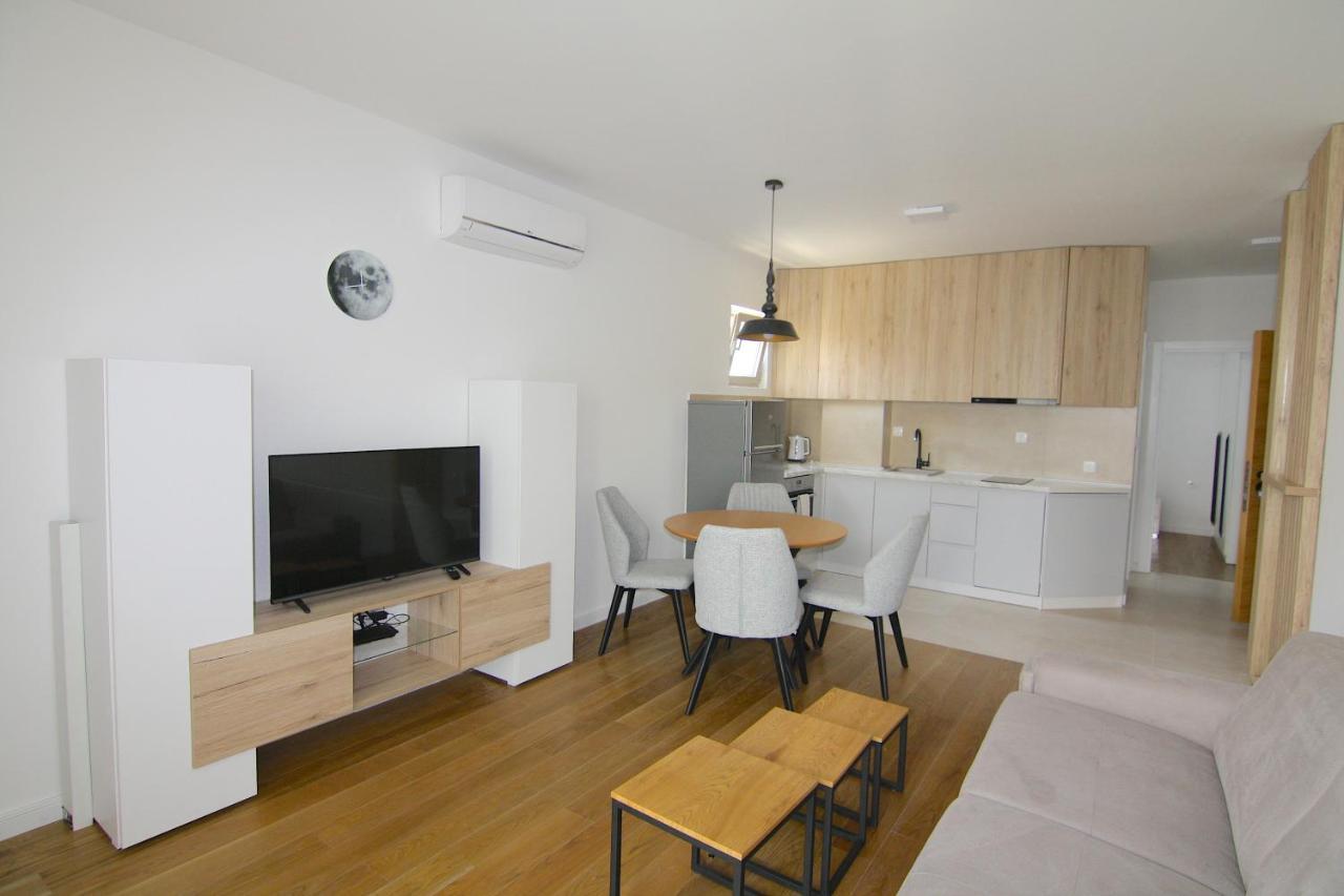 Apartments Lora Zmajeva, 7 Budva Exterior photo