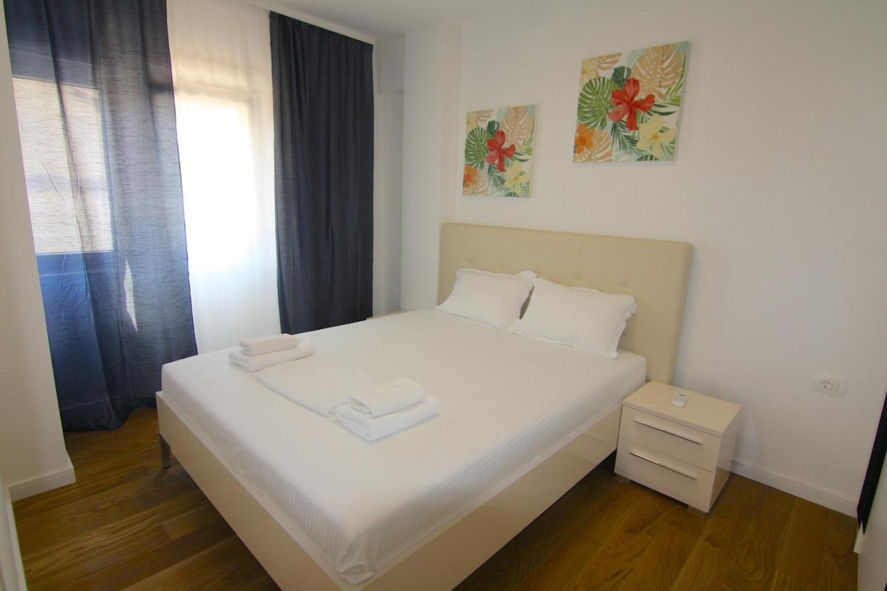 Apartments Lora Zmajeva, 7 Budva Exterior photo